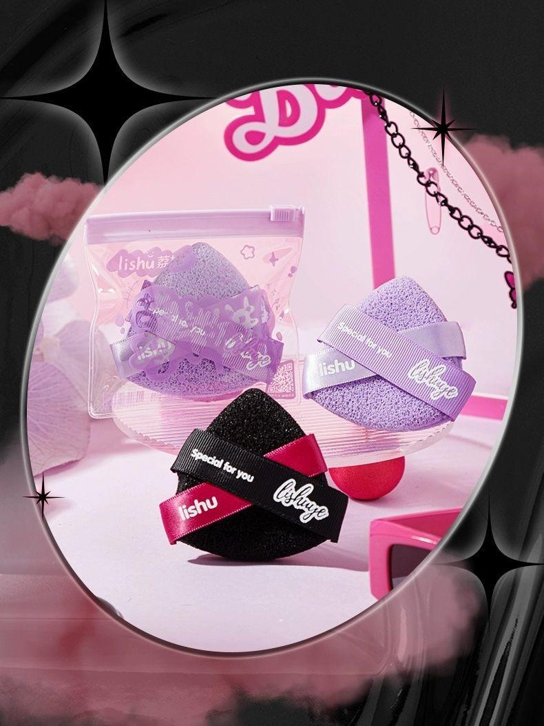 A Sweet Cool Double Face Wash Puff