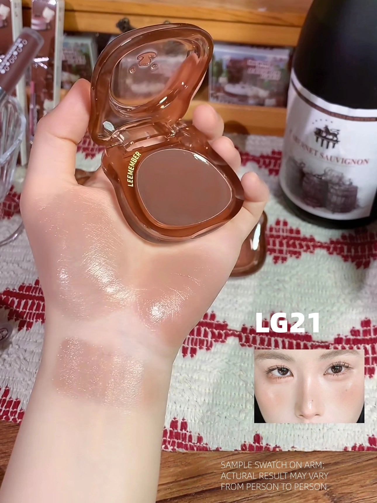 LEEMEMBER - Purple Floral Bear Hydrating Cream Blush 4g