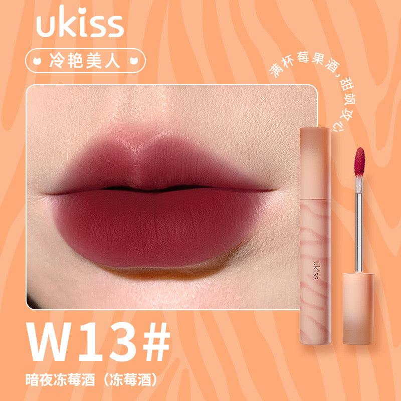 UKISS Ginger Cat Trek 水润唇膏 3.3g